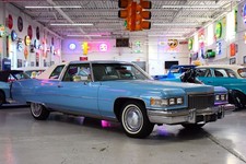 1975 Cadillac Coupe DeVille 