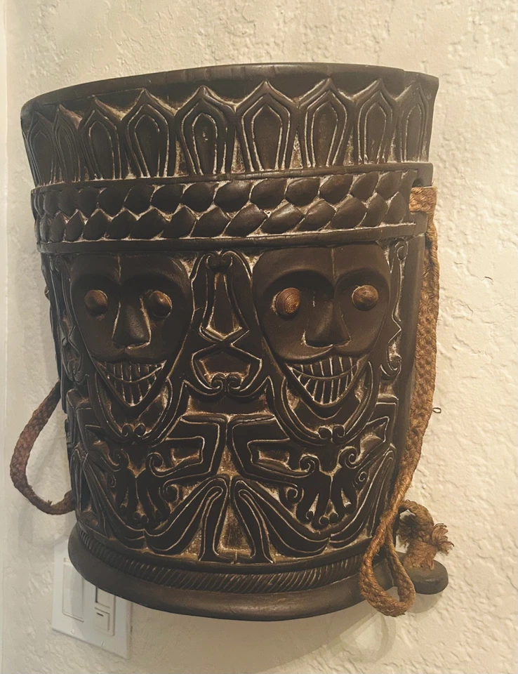 Beautiful Borneo, Kenyah Dayak Intricate Carved Wood Ba', Baby Carrier w/ Straps - Image 2 of 4