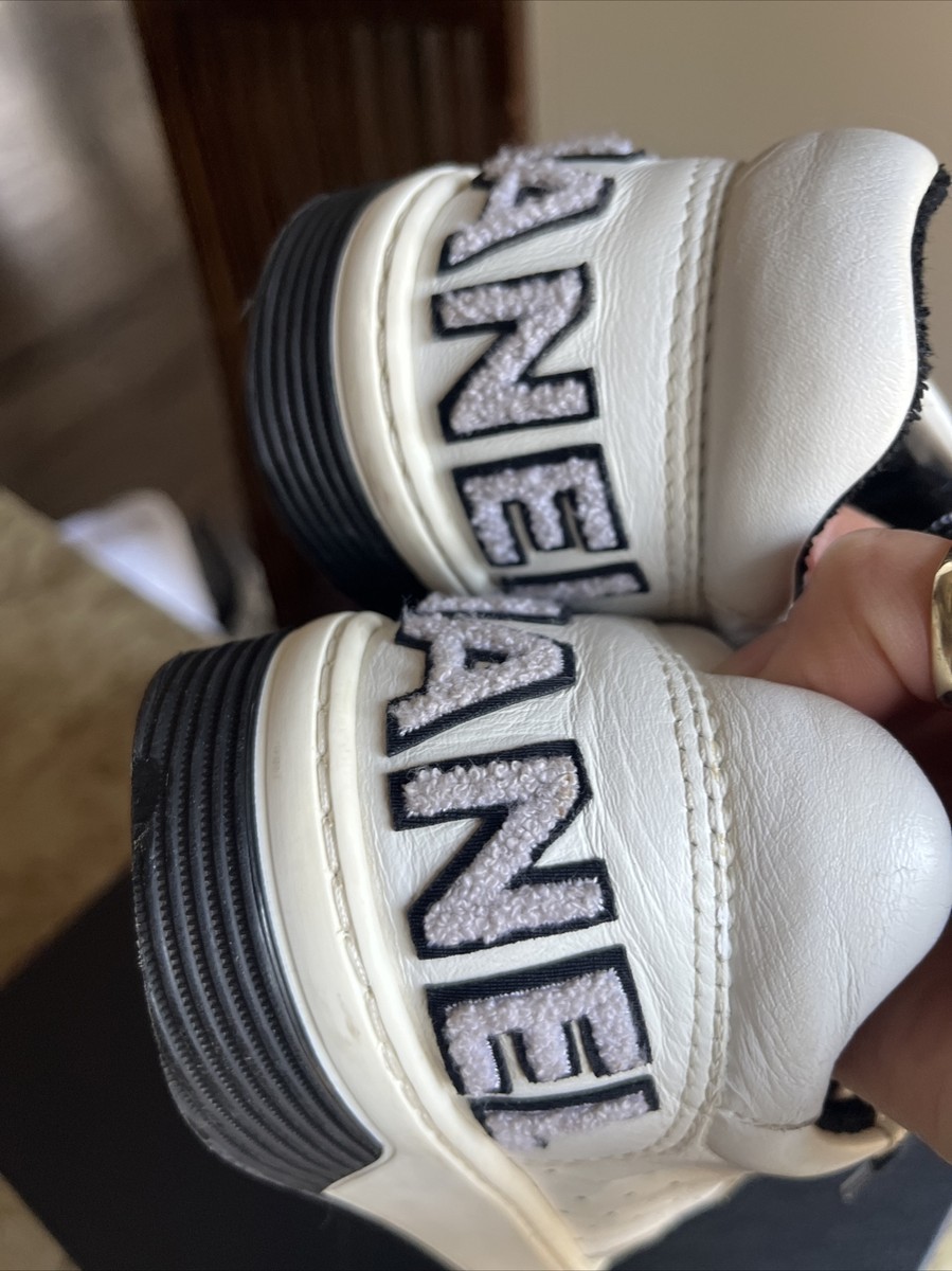 大人可愛い♡エレガント【CHANEL】スニーカー ≪CCロゴ≫ Chanel CC Logo Calfskin Sneaker White (2023), 36EU / 3UK