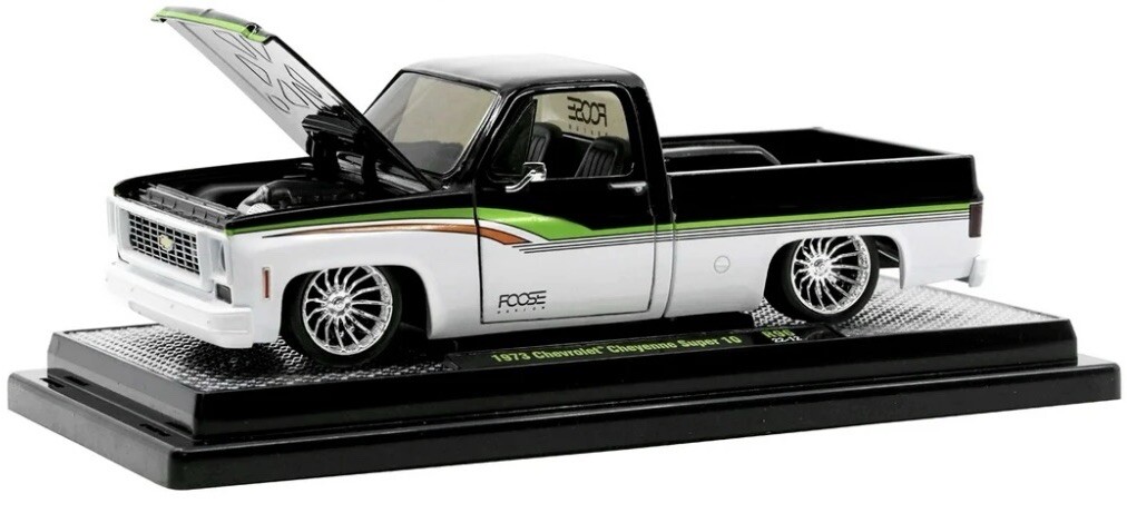 ⭐︎激レア　1/24 M2 1973 chevrolet super10 チェイス Amazon.com: M2 Machines 1973 Chevy Cheyenne Super 10 Square