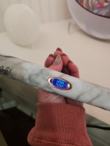 ✨️Ultrasonic Infrared Straightener-Karma Beauty-Specs In Description ✨️ - Picture 4 of 8