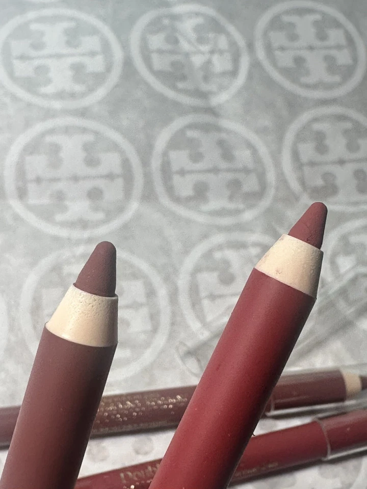 Lote de 4: Lápiz labial Stay-in-Place Estee Lauder (2x#420+2x#017) tamaño de viaje Foto 2 de 3