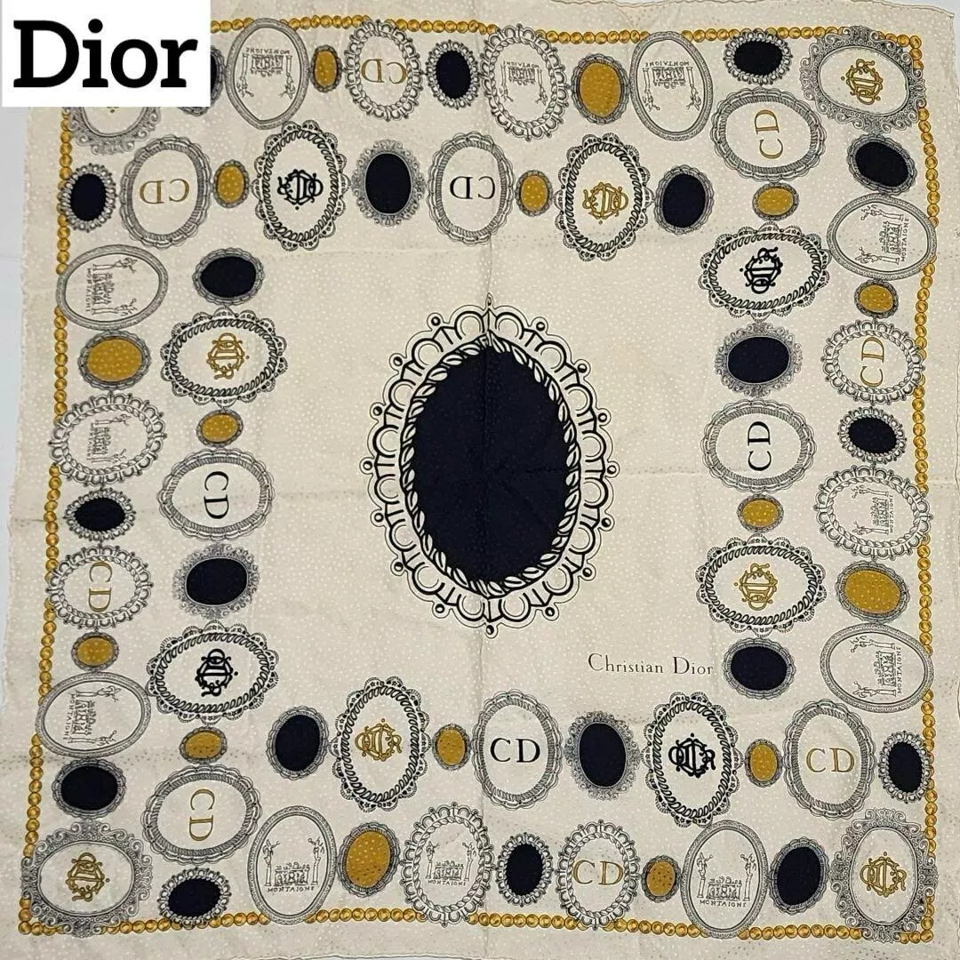 Foulard Christian Dior soie ancien logo logo CD taille 25,1 pouces x 25,1 pouces utilisé au Japon