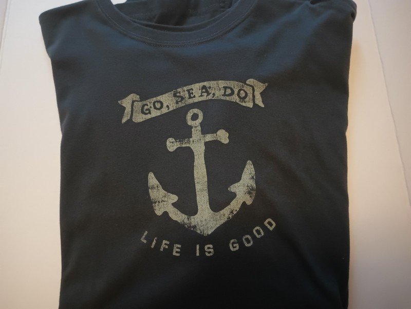 Life is Good Classic Tee Men's XL Dark Gray Nautical  Graphic Crew Neck T-Shirt