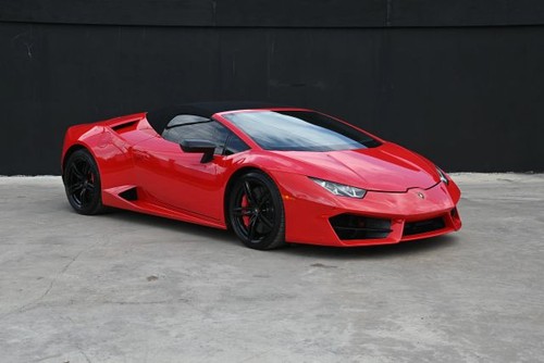 2017 Lamborghini Huracan LP 610-4 Spyder Convertible 2D