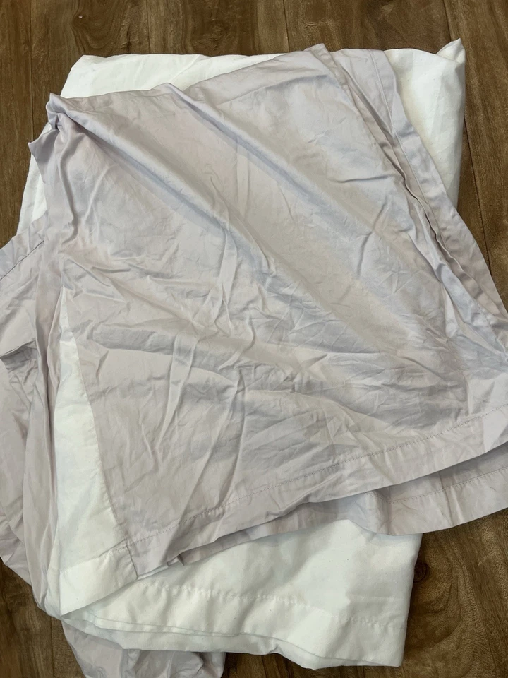 Hotel Collection Queen Size Bedskirt Lavender White 15” Drop cotton - Image 4 of 4