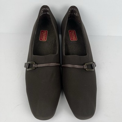 Munro Cindi Women s 10.5 M Brown Stretch Fabric Comfort Pumps