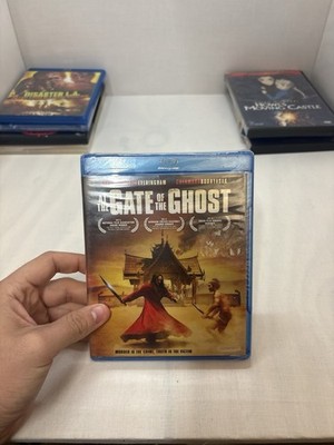 At the Gate of the Ghost Blu-ray Magnolia Home Ent Behind Scenes Ananda Evering 
