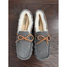 Dearfoams Men's 10  Fireside By Victor Genuine Shearling Moccasin Slipper