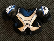 Bauer Supreme One.8 Hockey Shoulder Pads | Youth Large
