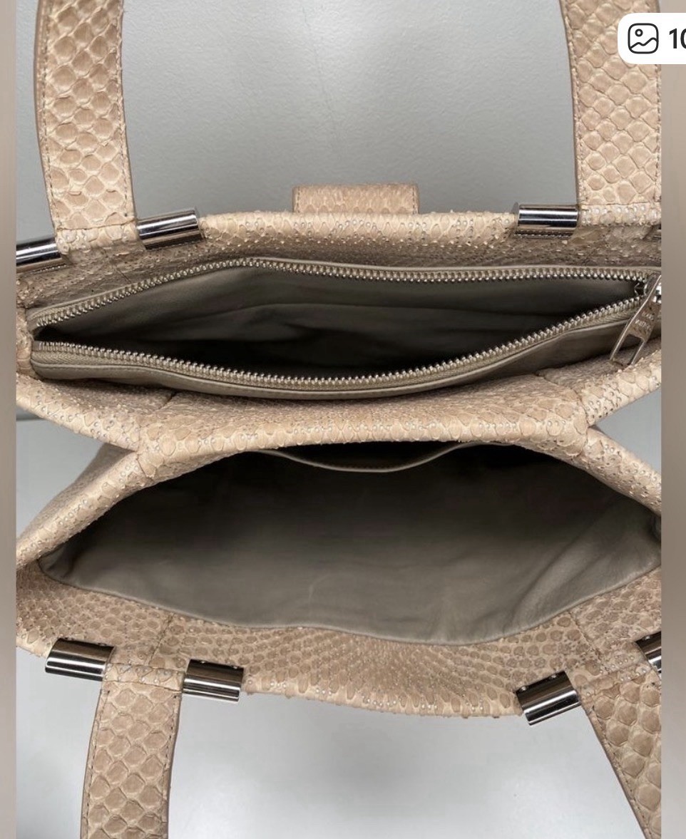 Louis Vuitton Python Perfore Delphi’s - image 9