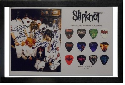 SLIPKNOT SIGNED LIMITED EDITION GUITAR PICK SET COLLECTIBLE