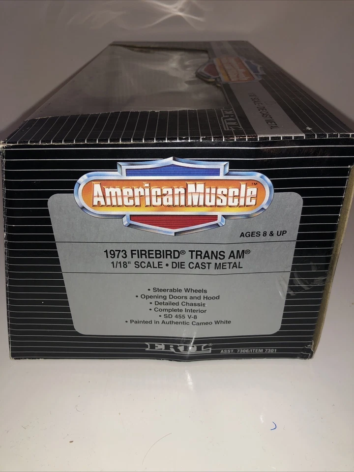 Pontiac Firebird 1973 transmisión automática blanco ERTL American Muscle escala 1:18 - nuevo Foto 3 de 4