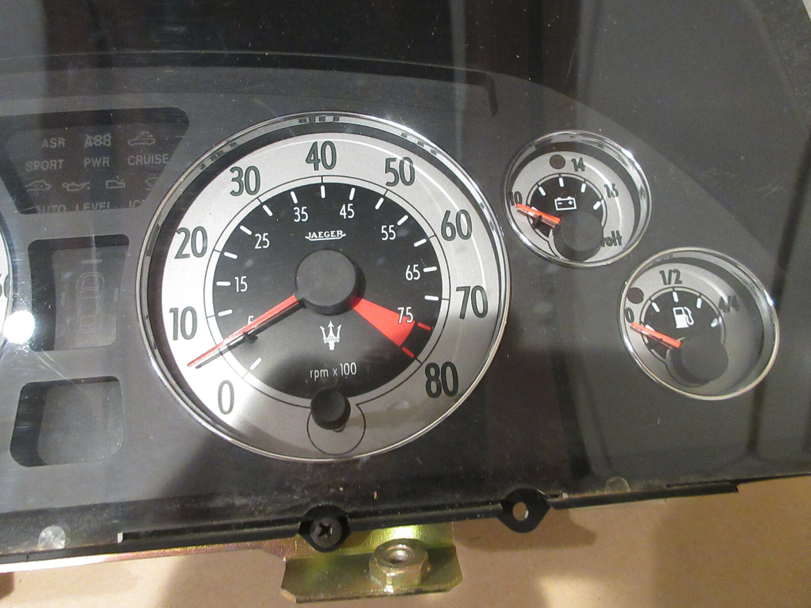 Maserati 4200 Coupe Spider - Speedometer Dash Instrument Cluster  P/N 192042