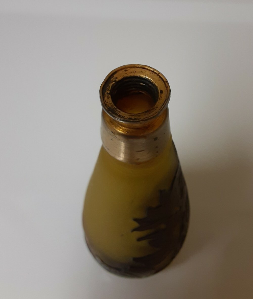 french Art Nouveau original emile Galle cameo glass perfume 5.5” bottle Signed - Picture 5 of 6