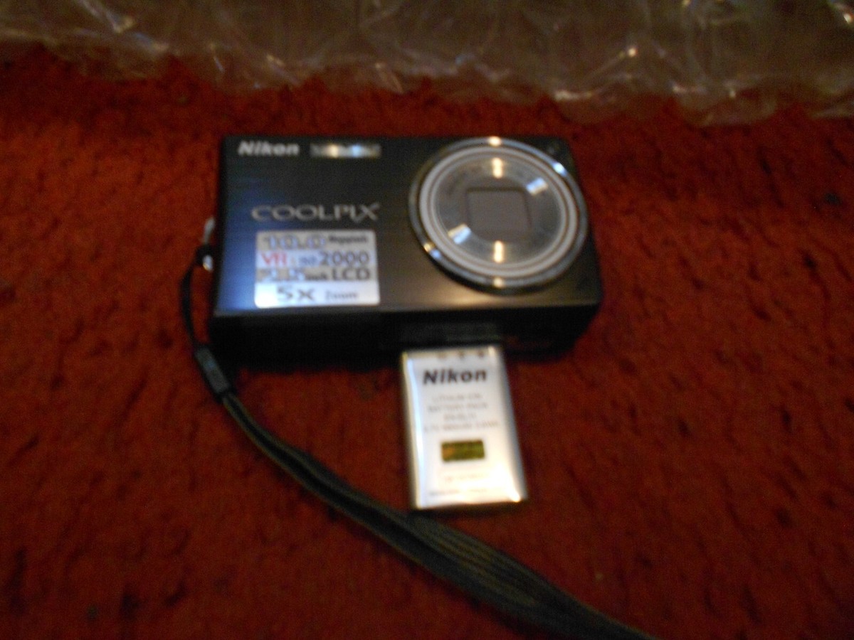 Nikon COOLPIX S550 デジタルカメラ Nikon COOLPIX S550 | Point & Shoot Cameras | Nikon