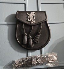 Leather Belt Pin Sporran With A Tiger Emblem With Embossed kilt Sporran for Men