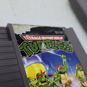 3 NES Nintendo Games Ninja Turtles TMNT, Gyromite, Bases Loaded 2 Tested Case