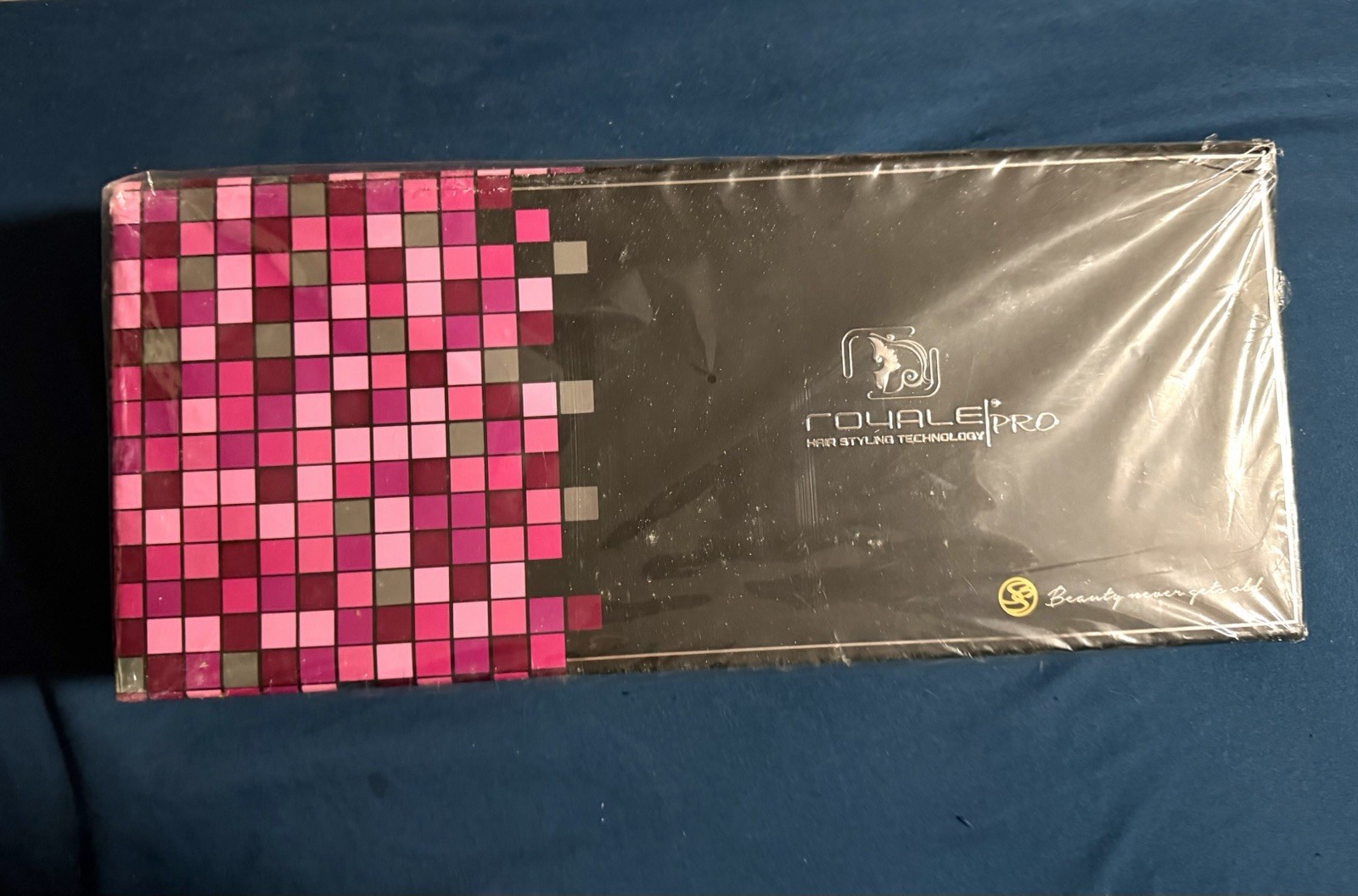 Royale Pro Hair Straightener - Hot Pink Ceramic Flat Iron - Brand New