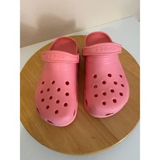 Crocs Classic Clog Kids Pink Slip On Water Shoes Sandals Comfort B4/G6 GUC