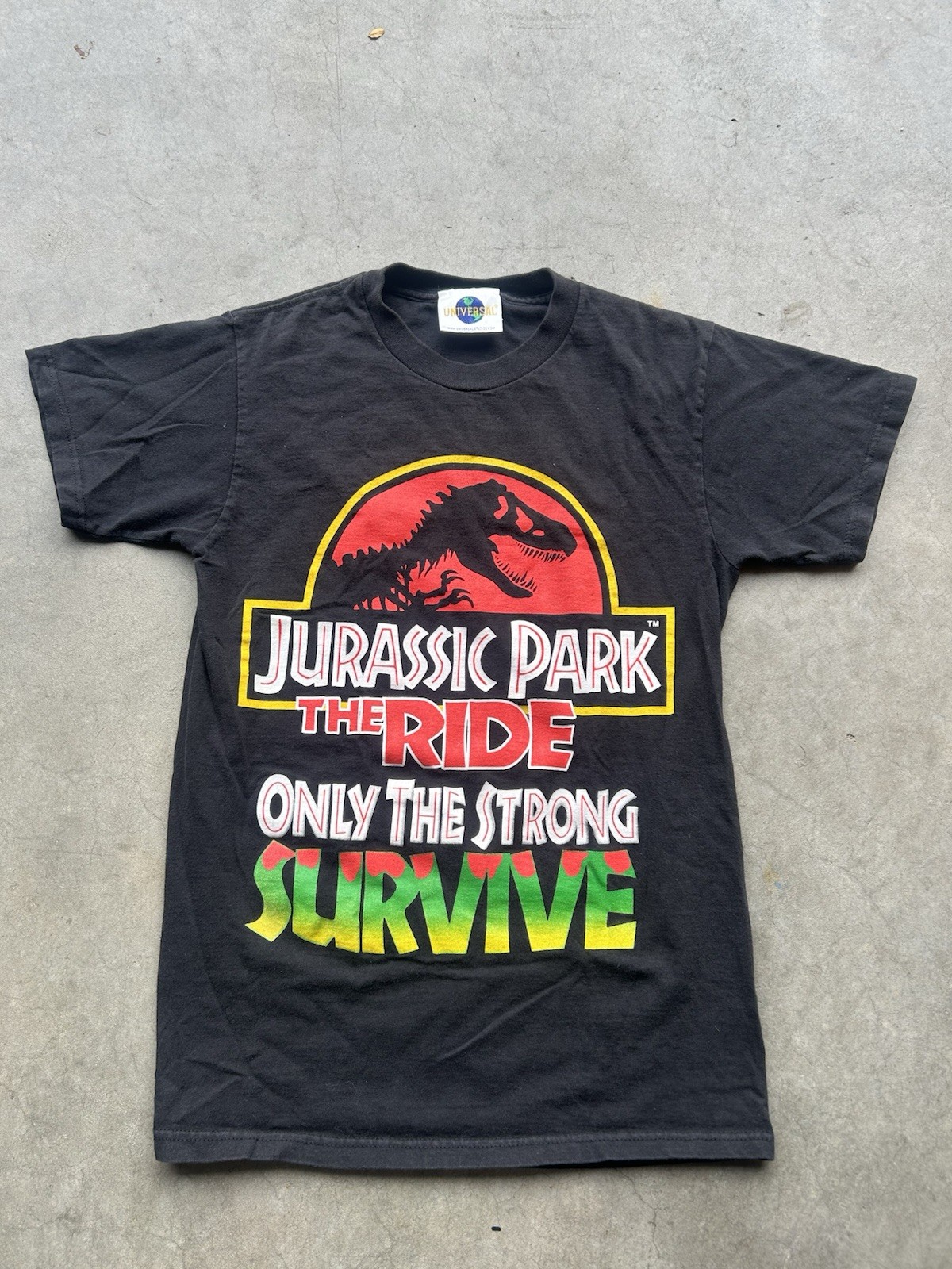 Vintage Universal Studios Jurassic Park The Ride Survive T-Shirt Adult Sz S