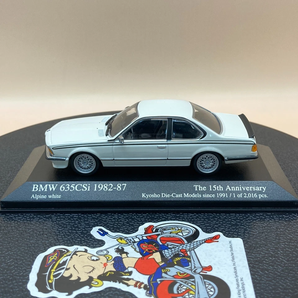 MINICHAMPS 1/43 BMW 635 CSI 1982-87 white exclusive for Kyosho 15th 433125128 - Image 2 of 4