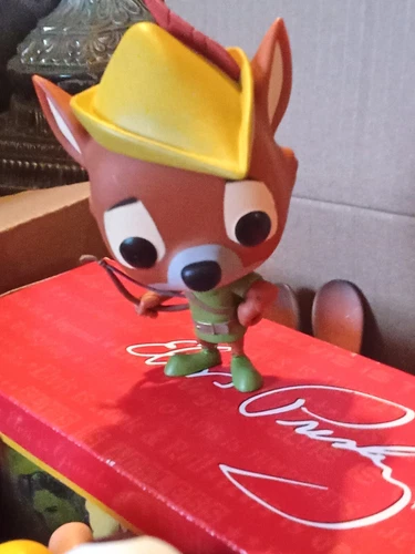 Funko Pop! Vinyl: Disney - Robin Hood #97