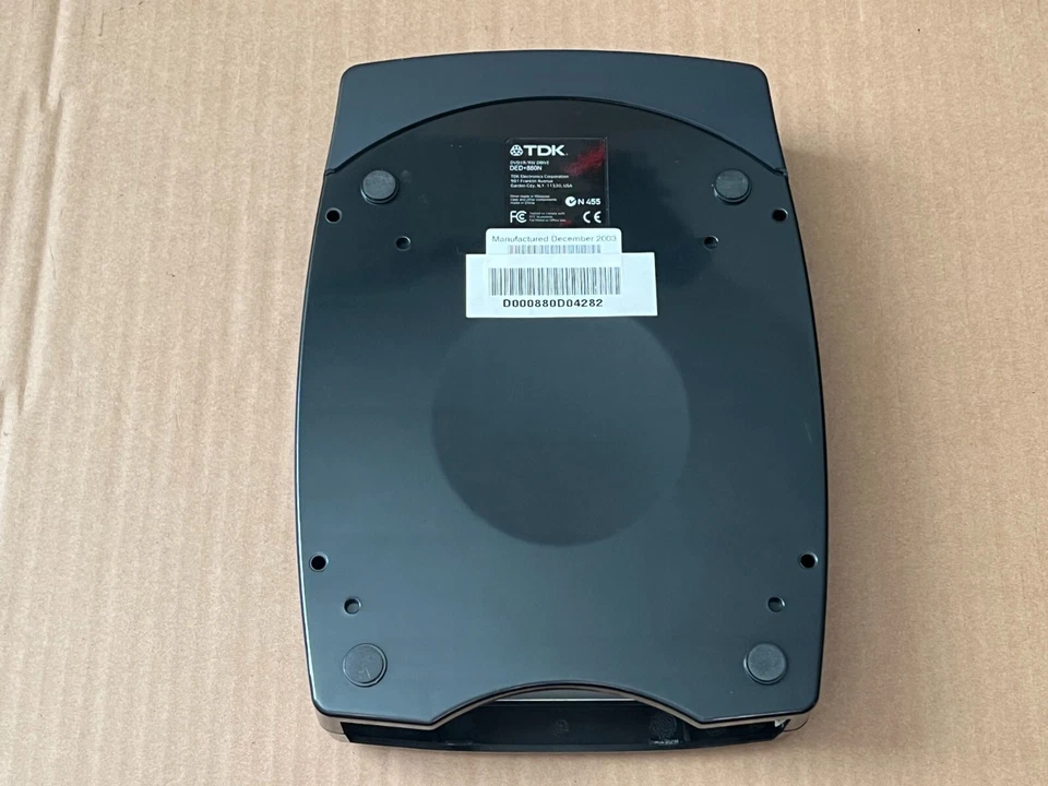 TDK DED+880N External 8x DVD-R 32x CD-R Drive IndiDVD - NO CABLES - Image 3 of 4