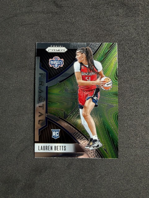 Lauren Betts 2026 Panini Prizm WNBA