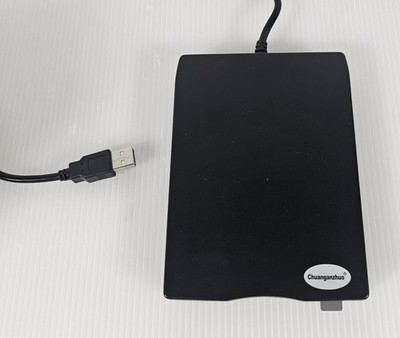 Chuanganzhuo 3.5 inch External USB Floppy Disk Drive Reader