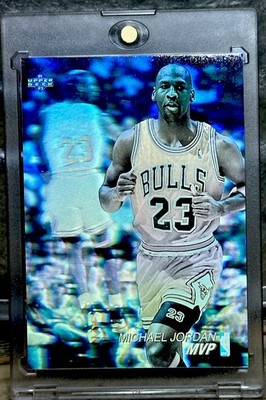 Michael Jordan Card 90's INSERT RAINBOW HOLOGRAM HOLO FOIL RARE