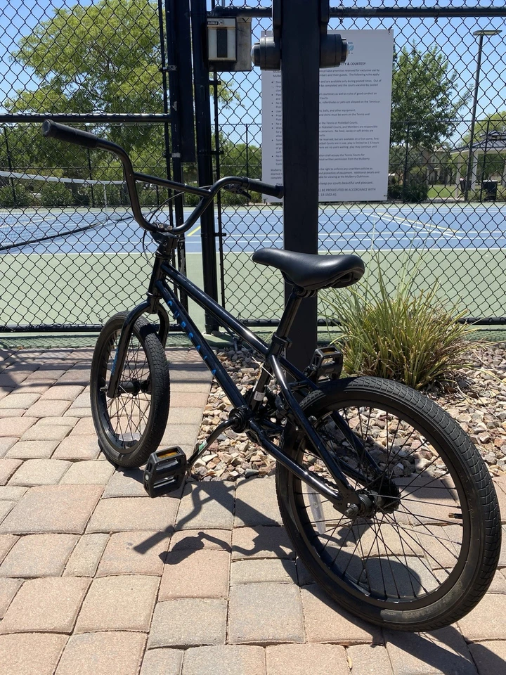 Bicicleta BMX Cubsala CHOSPO 18” - Bicicleta de estilo libre negra para niños (SOLO RECOGIDA LOCAL) Foto 3 de 3