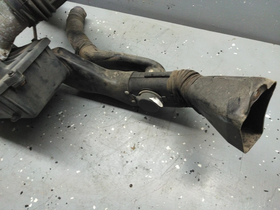 Caja de filtro de aire, se adapta a Ford Ranger 1994 tracción trasera con motor de 2,3 L y 4 cilindros Foto 2 de 4