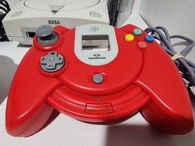 SEGA Dreamcast HKT-3020 Home Console - White w/ 4 games and 2 controllers Tested