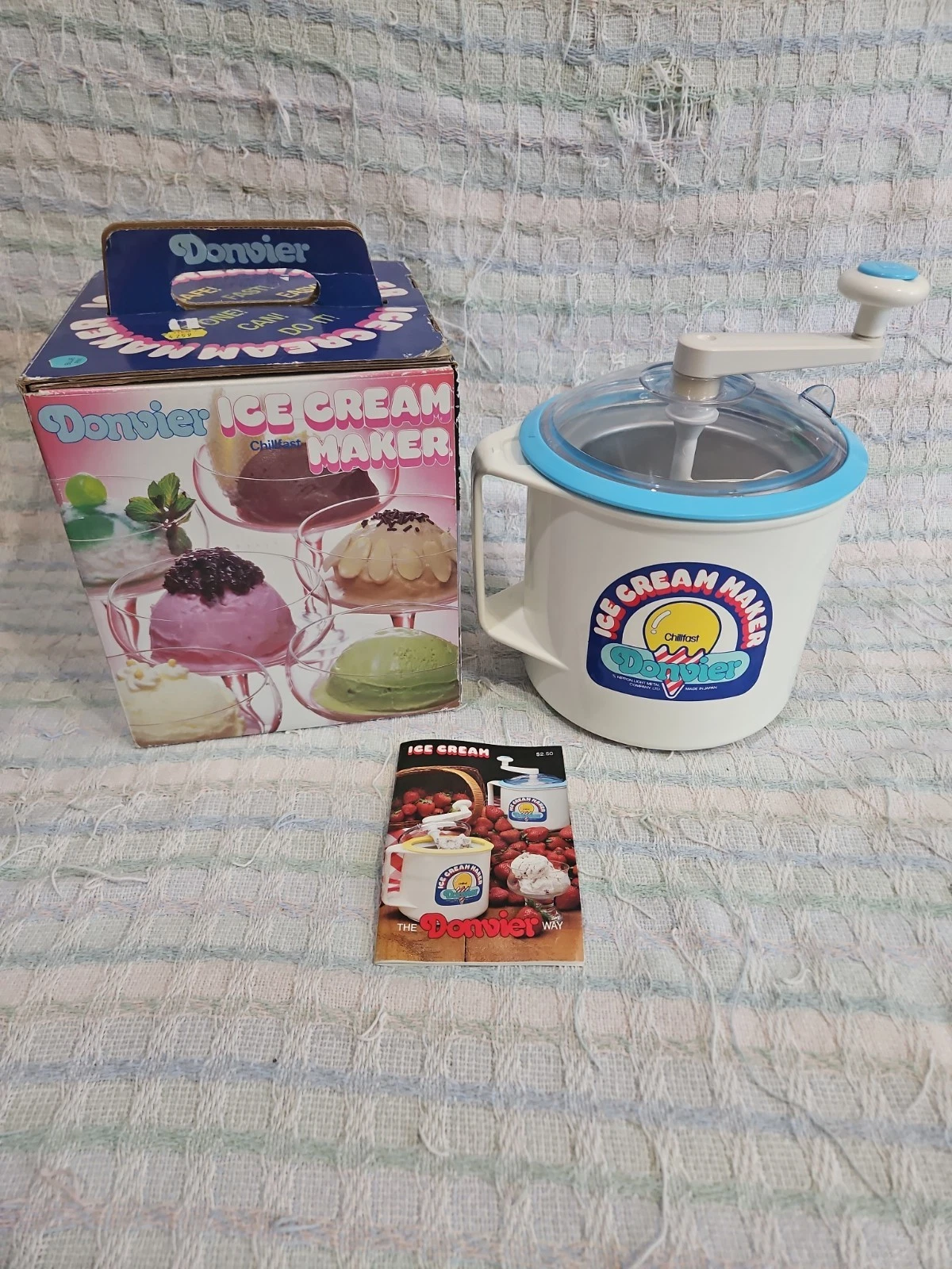 Vintage Donvier Hand Cranked Ice Cream Maker 2 Pints Chillfast With Box