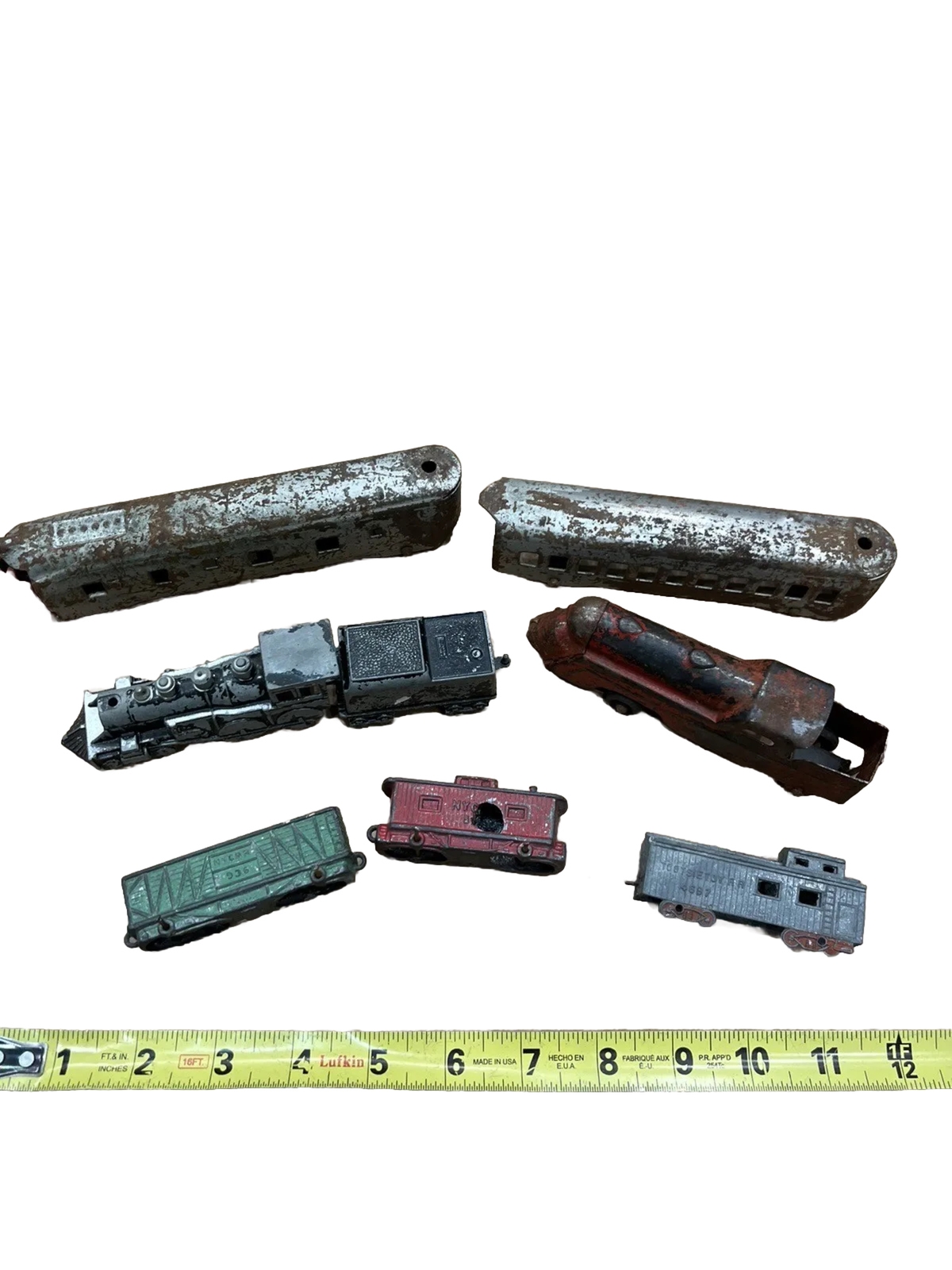 Lot of Vintage Mini Toy Metal Train Cars & Parts Midget Tootsie Other