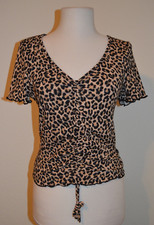 Leopard Print Short Sleeve Elastic front Size Medium