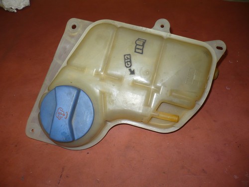 Audi A4 B5 8D A6 4B C5 Passat Skoda Super B Ausgleichsbehälter 8D0121403L