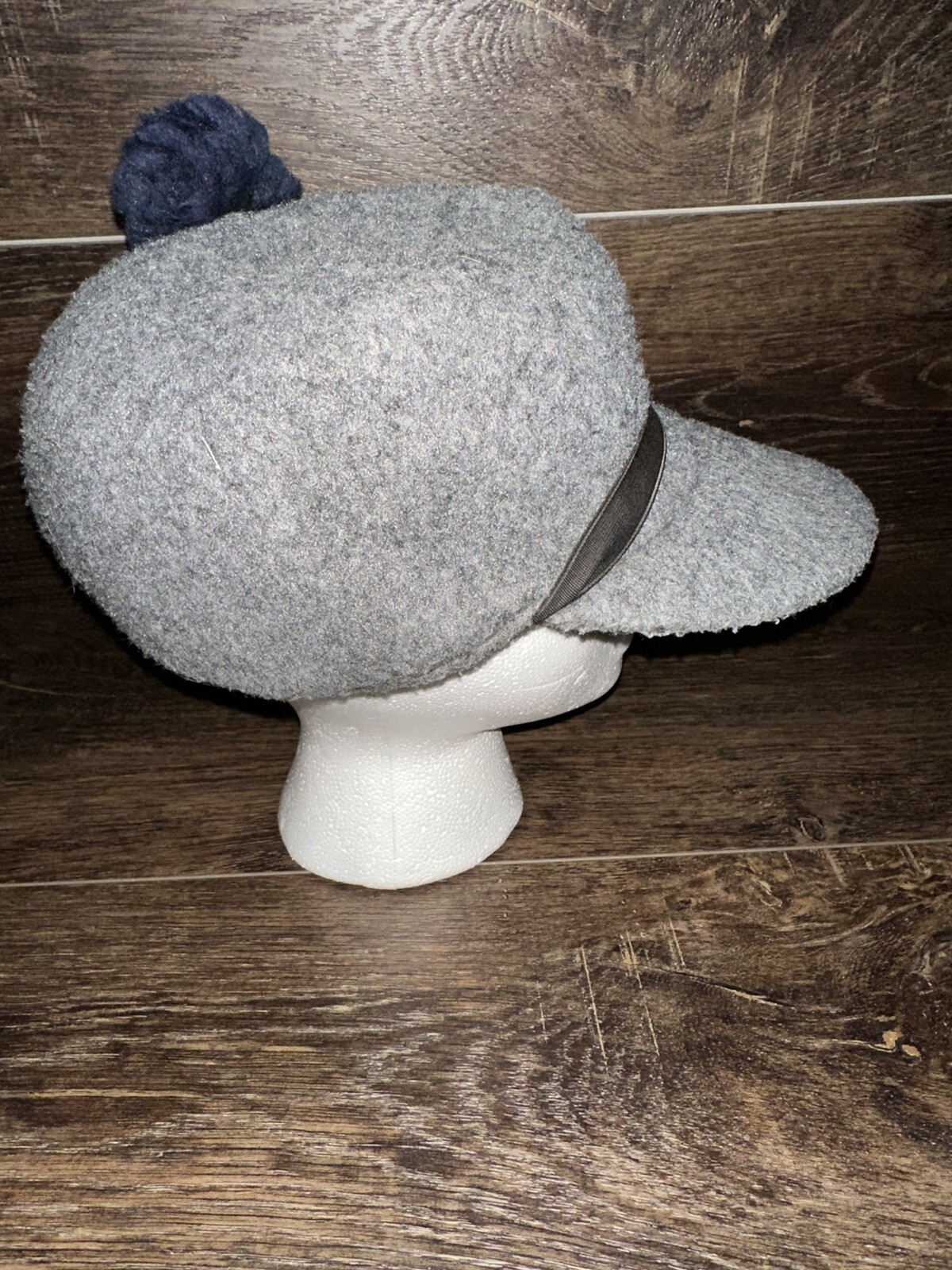 Picture 3 of 8