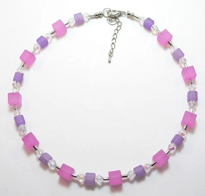 Mode Schmuck Kette collier Halskette WÜRFELKETTE Lila Flieder AB RHOMBEN 330a - Bild 1 von 3