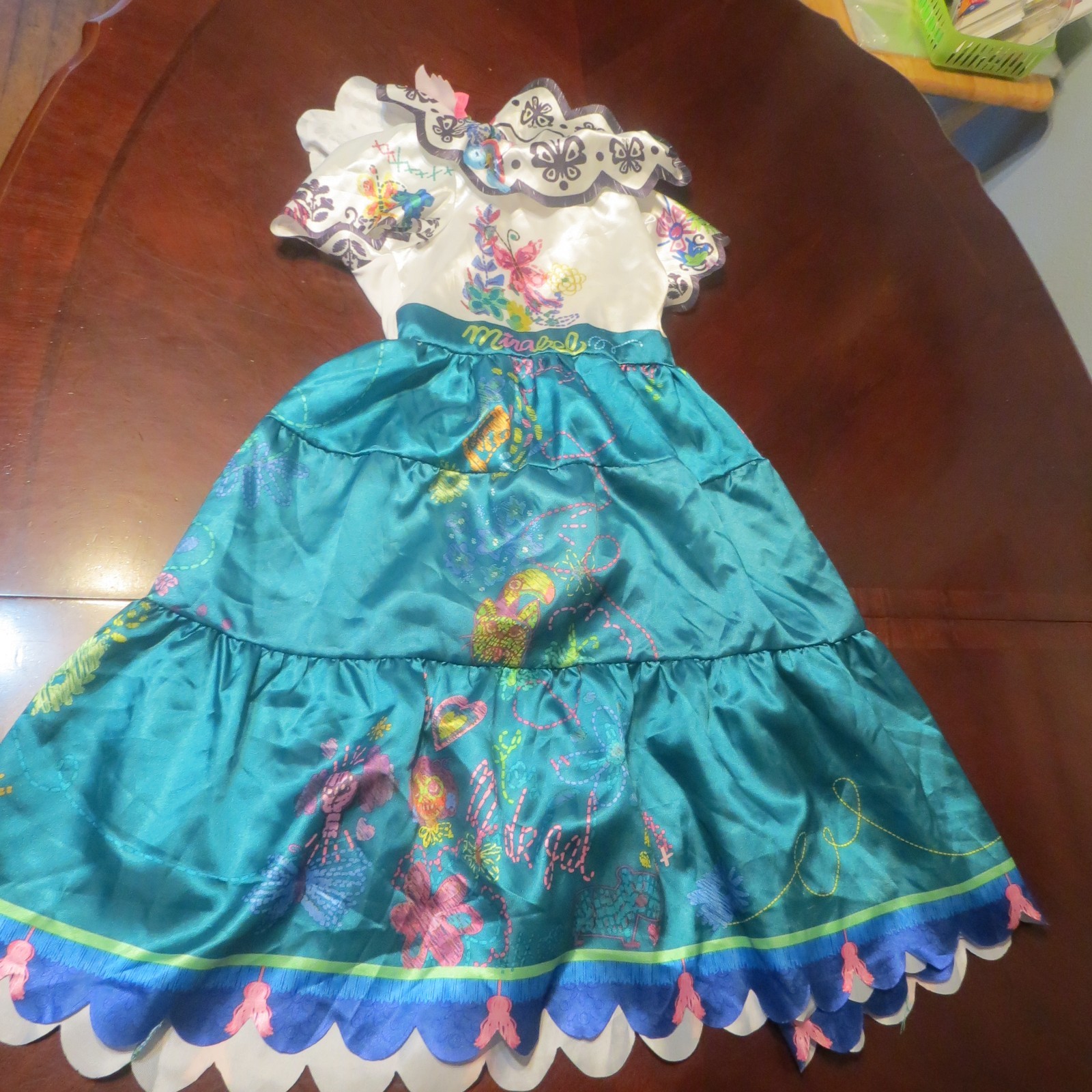 Picture 1 of 6