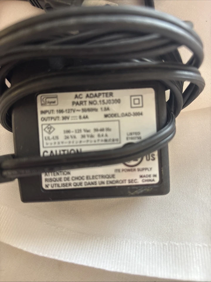 Skynet | P/N:15J0300 | Modelo: Adaptador de corriente alterna DAD-3004 Impresora Lexmark (no probada) Foto 2 de 2