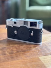 leica mp 0.72 Rangefinder Camera