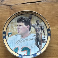 Dan Marino Limited Gold Signature Series Collector Plate Miami Dolphins 2000