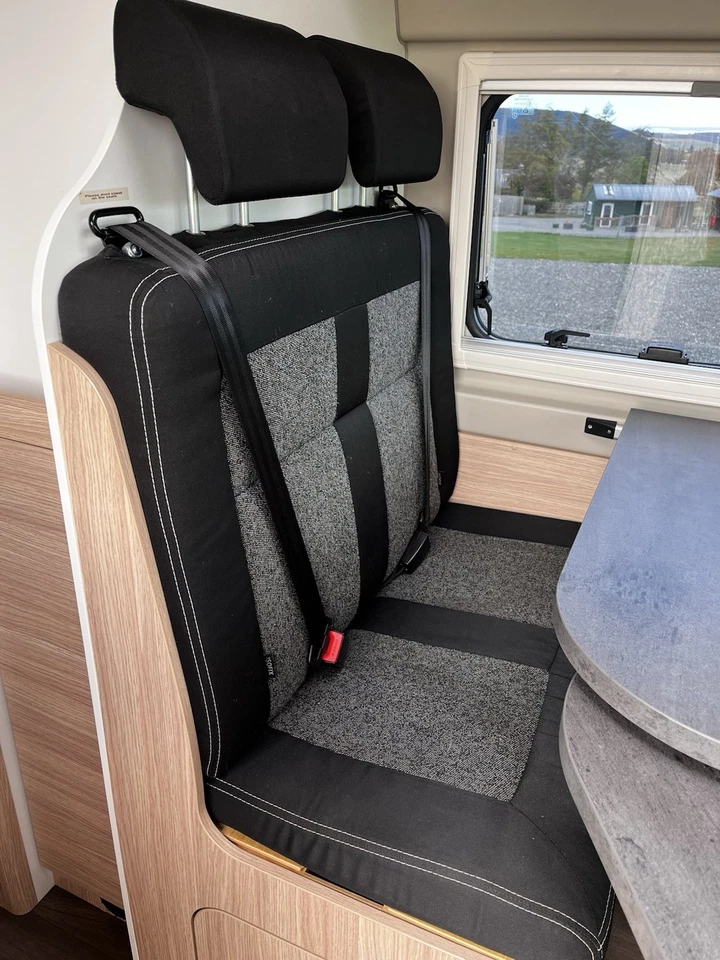 Fiat Ducato 2.3 Sunlight Cliff 601 Campervan Motorhome - Image 4 of 4