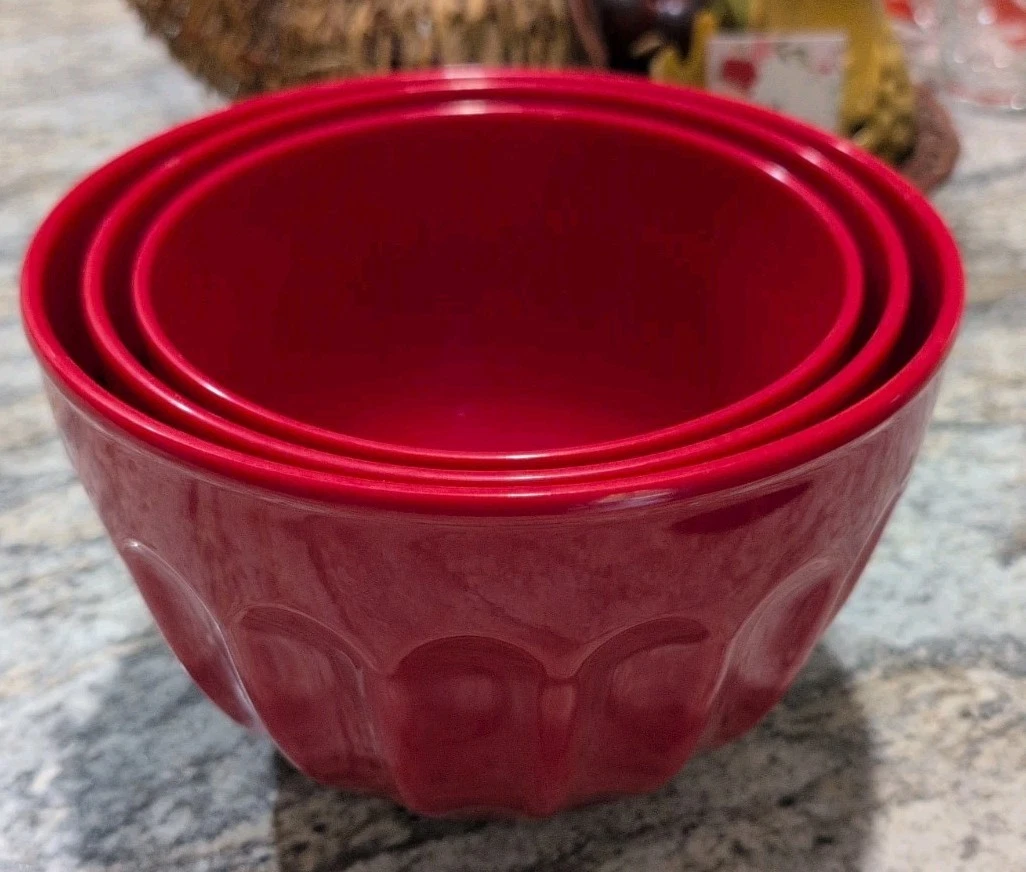 Vintage Vibrant Red Nesting Mixing bowl set - 3 piece - Melamine Very Nice!
Opens in a new window or