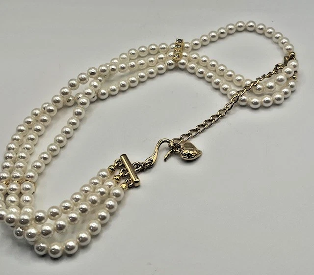 复古 Carolee 人造三股珍珠和水钻项链 — 第 4/4 张图片