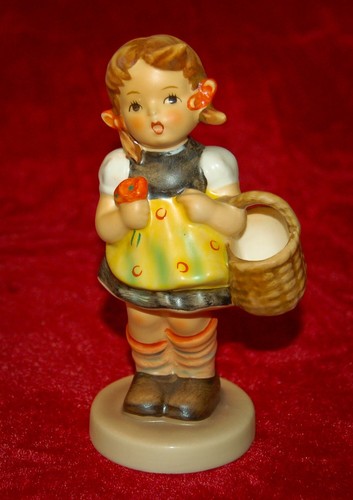 HUMMEL Porcelain Figurine "SISTER" #98/2/0 TMK6 IN ORIGINAL BOX! RARE SIGNED! - Picture 2 of 9