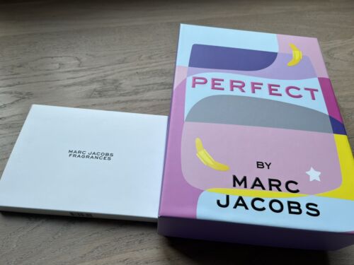 Marc Jacobs PERFECT Set Parfüm 100 Ml Bodylotion Travel Spray Neu Notizbuch OVP - Bild 4 von 10