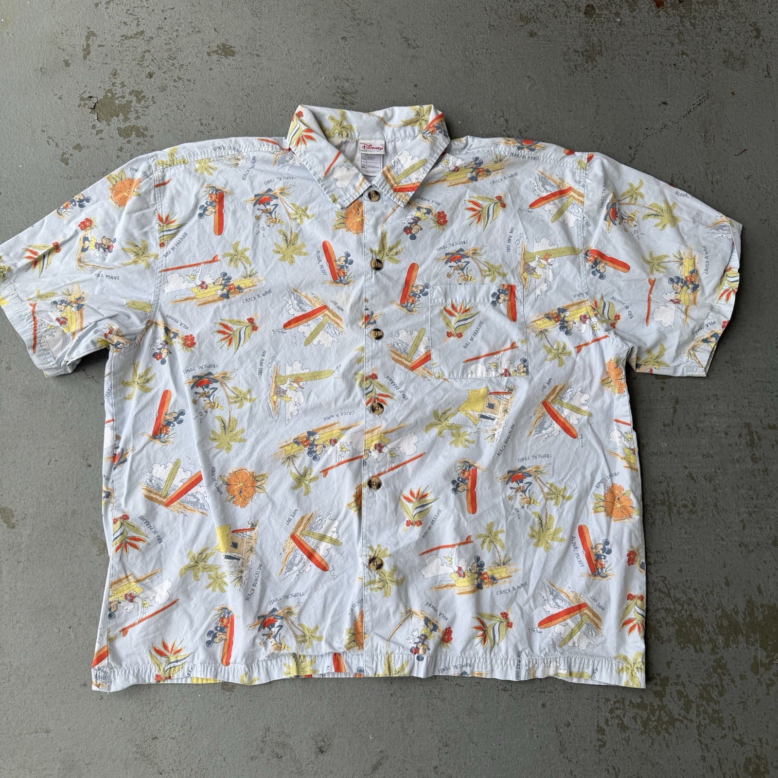 Vintage 90s Disney Hawaiian Shirt with Mickey Mouse Goofy Donald Duck Surfing 2X